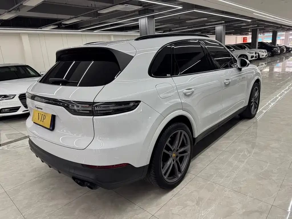 Porsche Cayenne 2023 из CN, фото 4