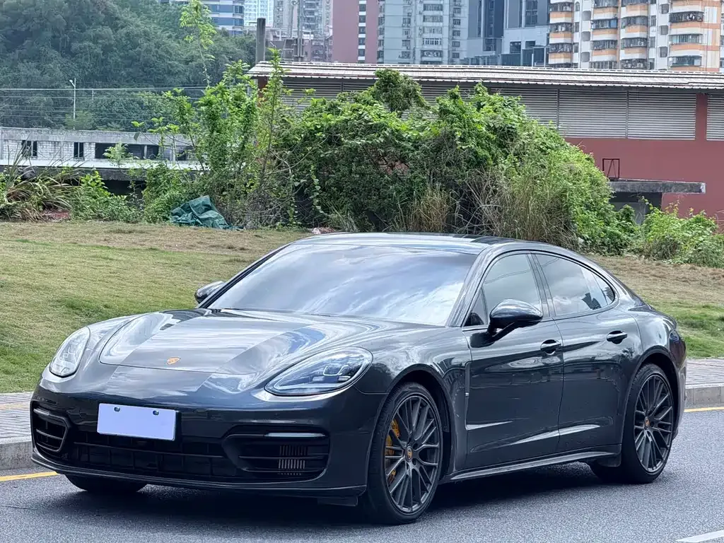 Porsche Panamera 2023 из CN, фото 1