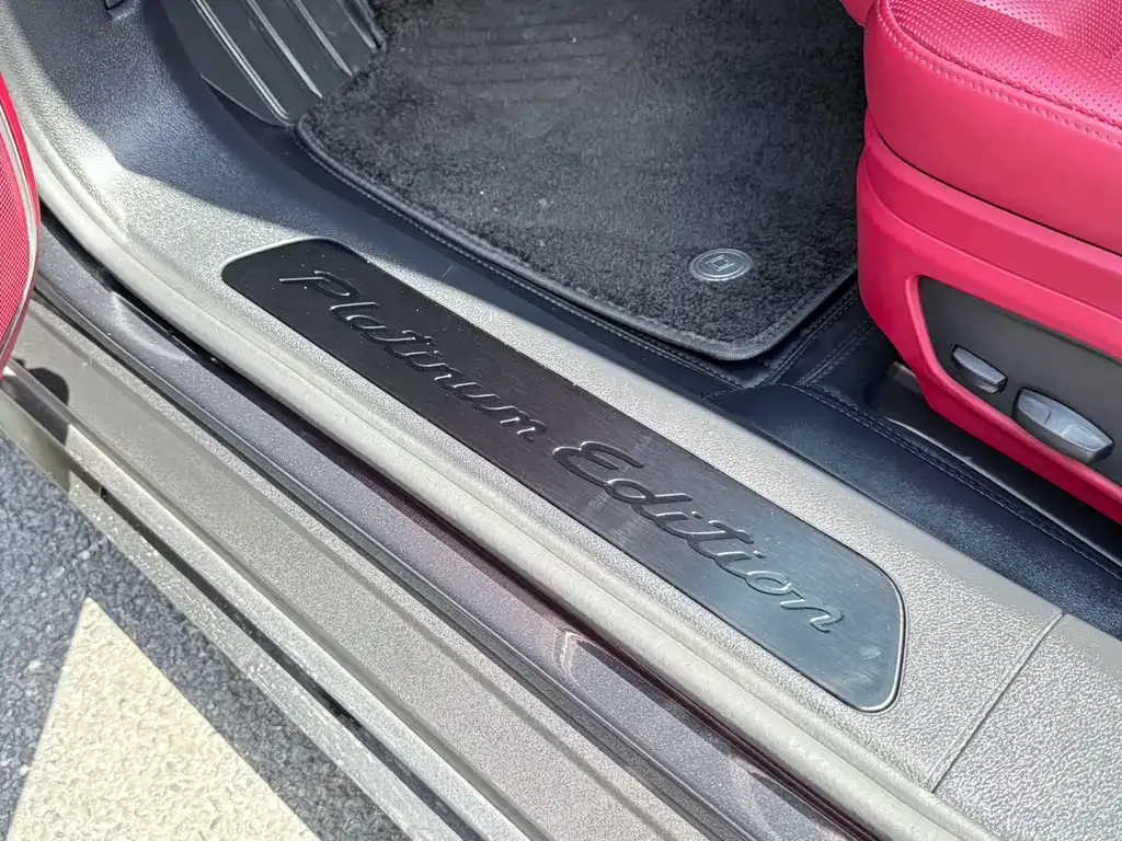 Porsche Panamera 2023 из CN, фото 9