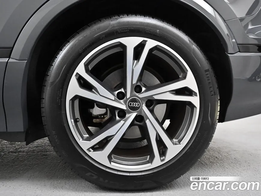 Audi Q6 e-tron 2025 из KR, фото 5