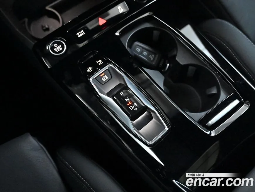Audi Q6 e-tron 2025 из KR, фото 9