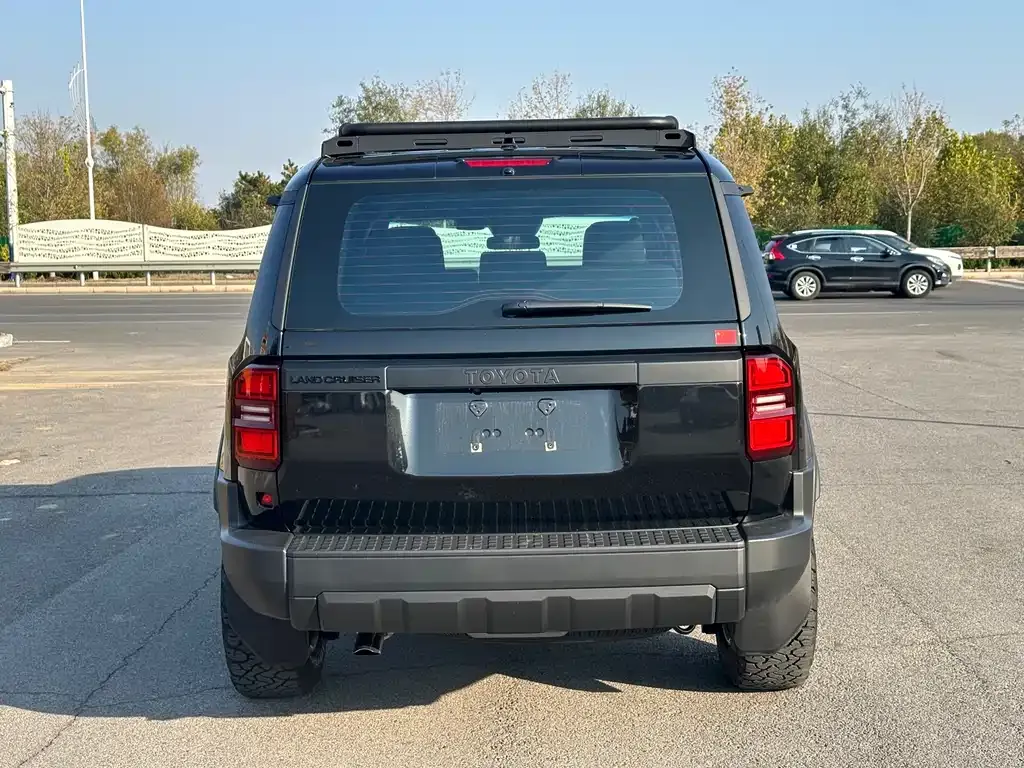 Toyota Prado 2025 из CN, фото 7