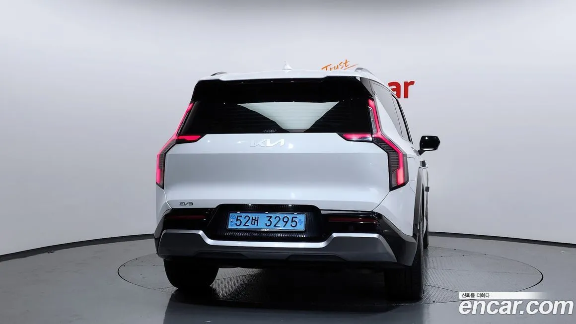 Kia EV9 2024 из KR, фото 4