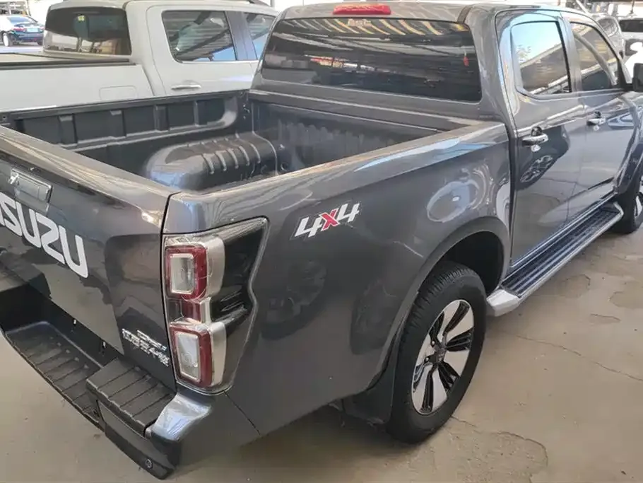 Isuzu D-MAX 2022 из CN, фото 3