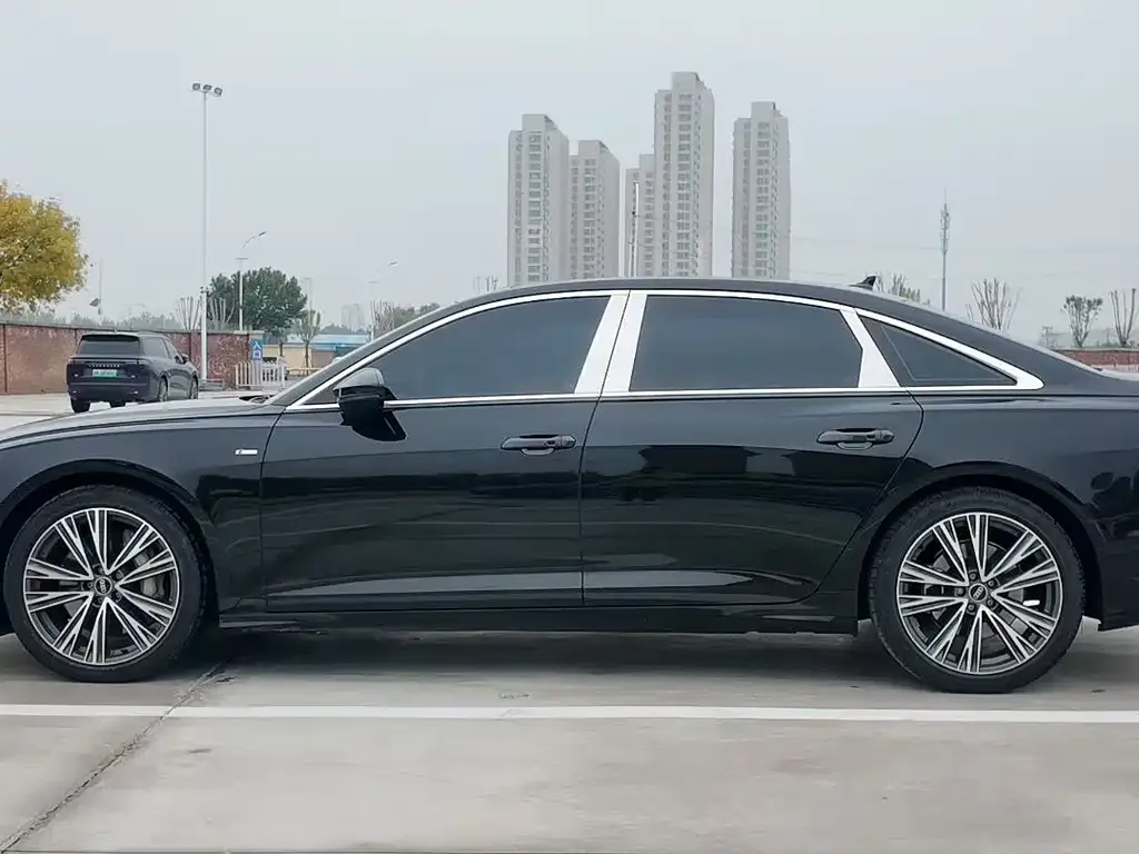 Audi A6L 2022 из CN, фото 5