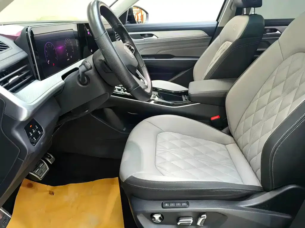 Volkswagen Tavendor 2023 из CN, фото 8