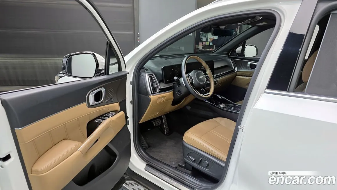 Kia Sorento — фото 10