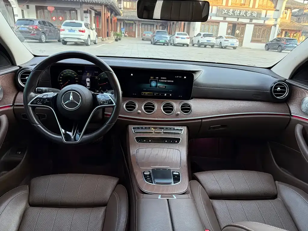 Mercedes-Benz E-Class 2022 из CN, фото 5