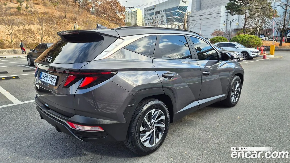 Hyundai Tucson — фото 5
