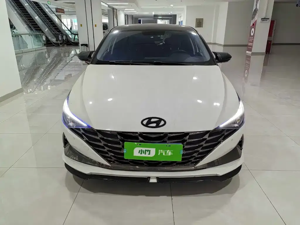 Hyundai Elantra 2022 из CN, фото 2