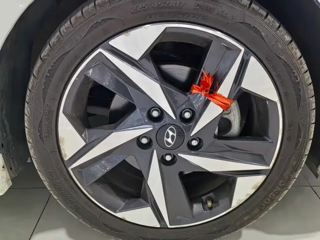 Hyundai Elantra 2022 из CN, фото 4