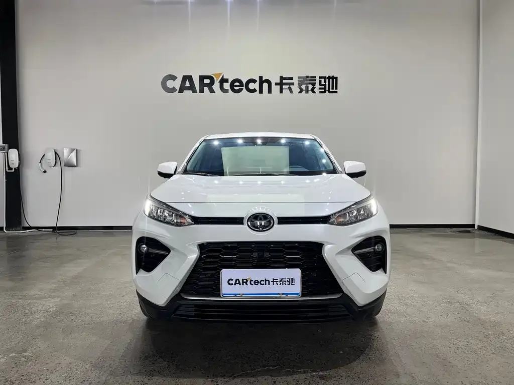 Toyota Wildlander 2022 из CN, фото 2