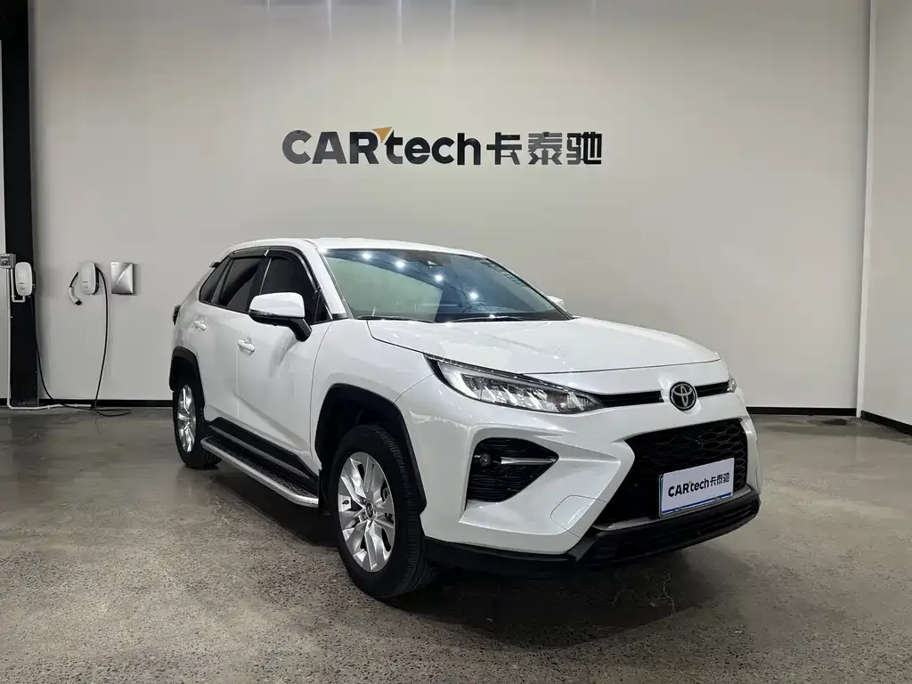 Toyota Wildlander 2022 из CN, фото 3