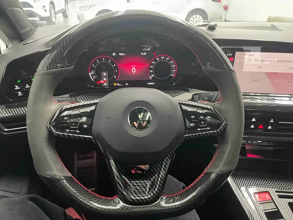 Volkswagen Golf 2022 из CN, фото 8