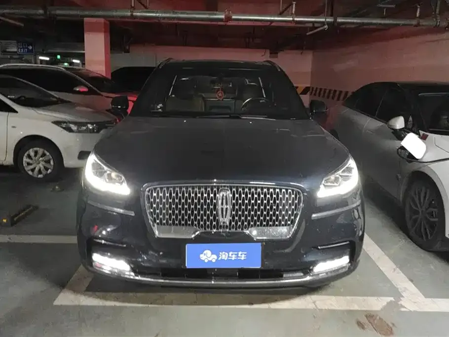 Lincoln Aviator 2024 из CN, фото 2