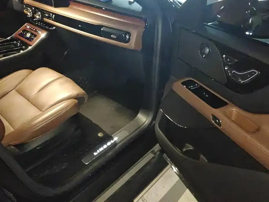 Lincoln Aviator 2024 из CN, фото 8