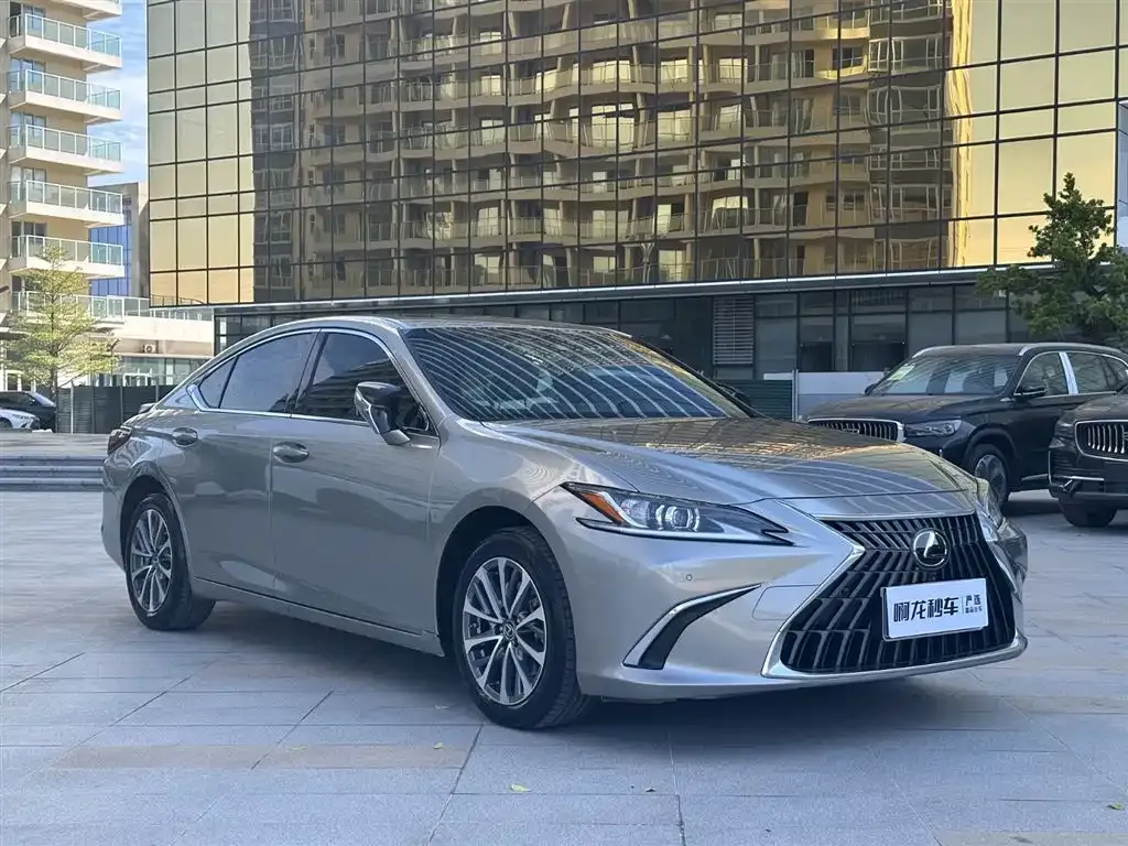 Lexus ES 2023 из CN, фото 4