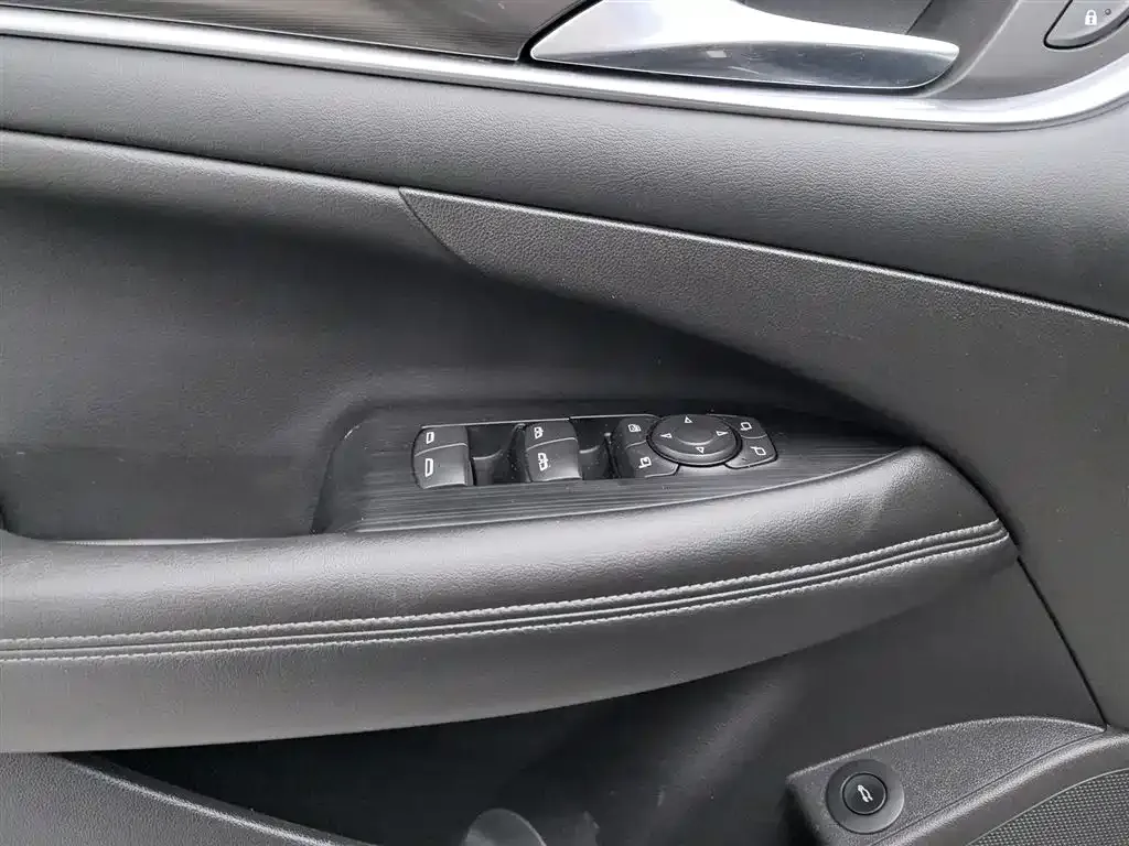 Buick LaCrosse 2021 из CN, фото 9