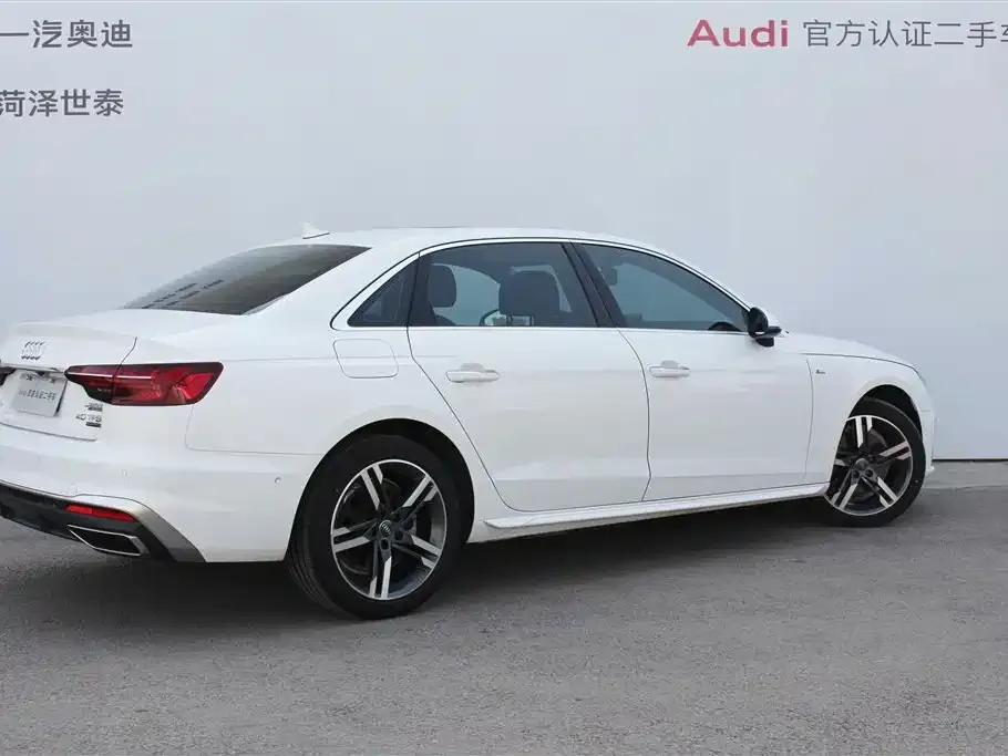Audi A4L 2022 из CN, фото 3