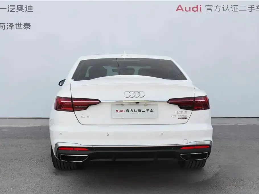 Audi A4L 2022 из CN, фото 5