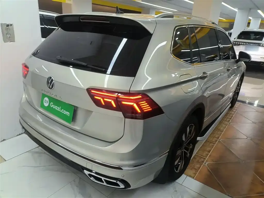 Volkswagen Tiguan L 2022 из CN, фото 7