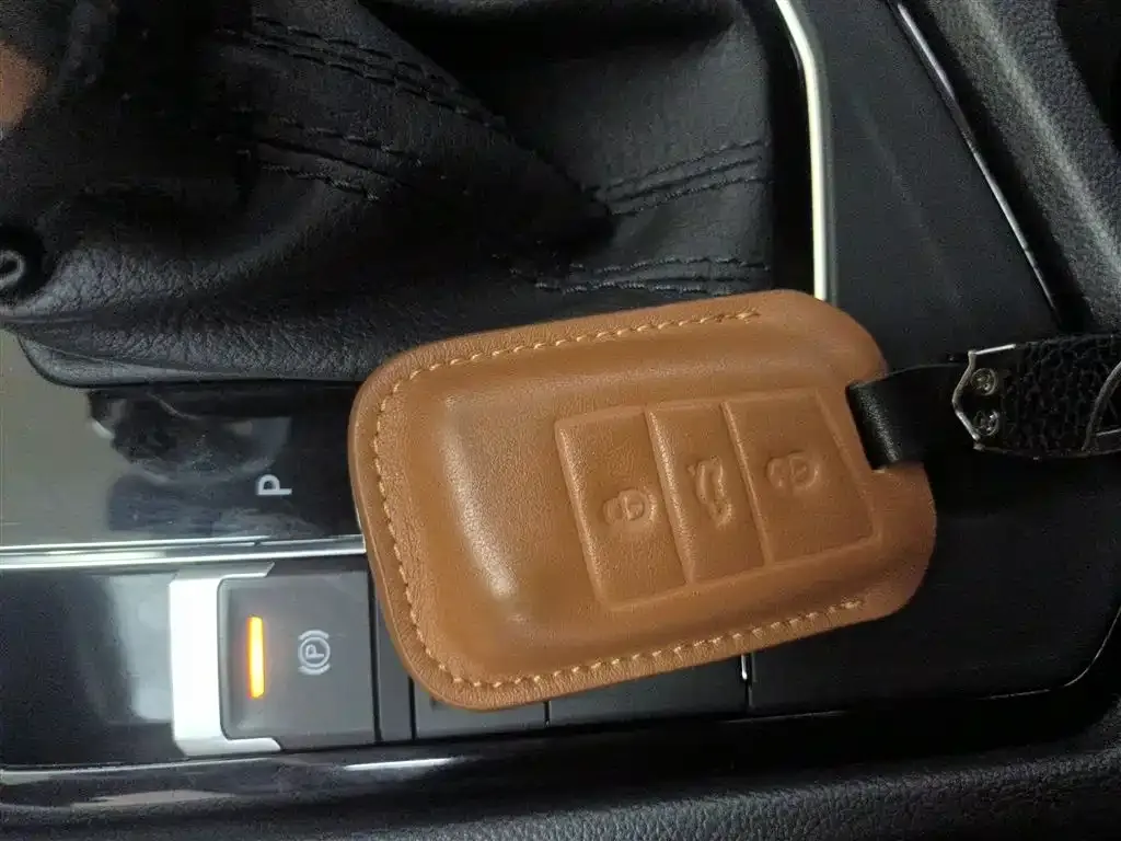 Volkswagen Tiguan L 2022 из CN, фото 9