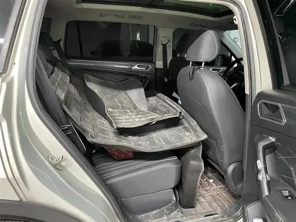 Volkswagen Tiguan L 2022 из CN, фото 10
