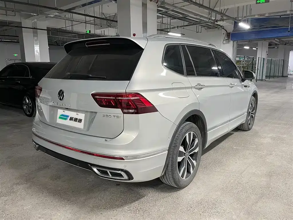 Volkswagen Tiguan L 2022 из CN, фото 4