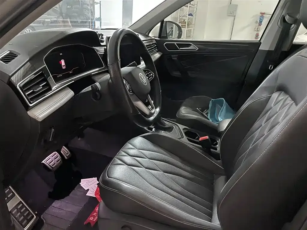 Volkswagen Tiguan L 2022 из CN, фото 7