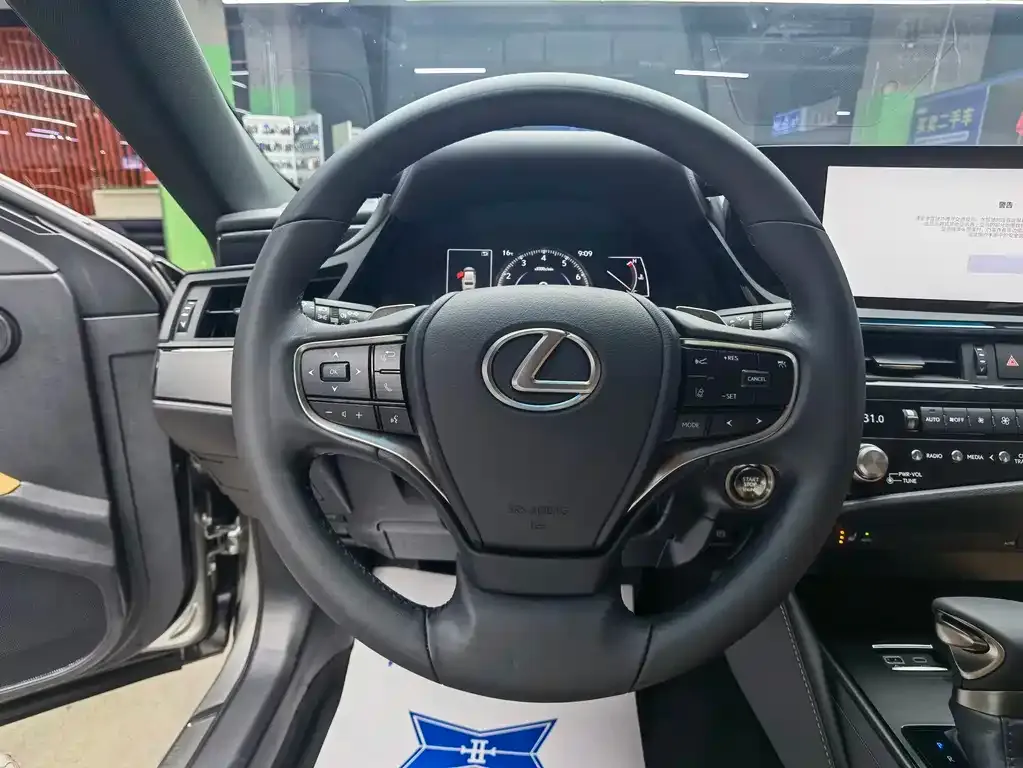 Lexus ES 2023 из CN, фото 10