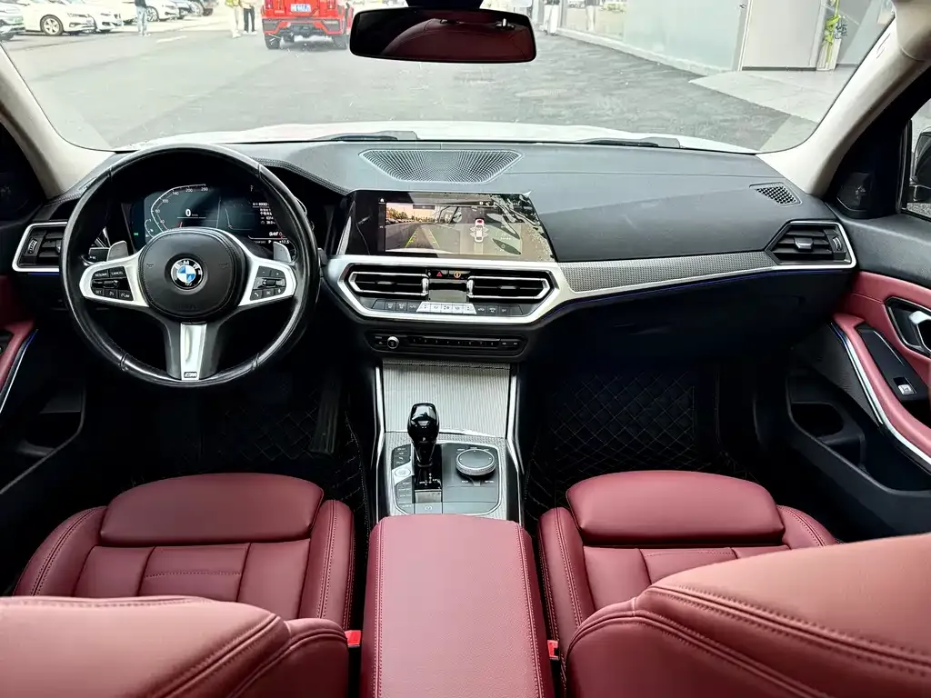 BMW 3 Series 2021 из CN, фото 9