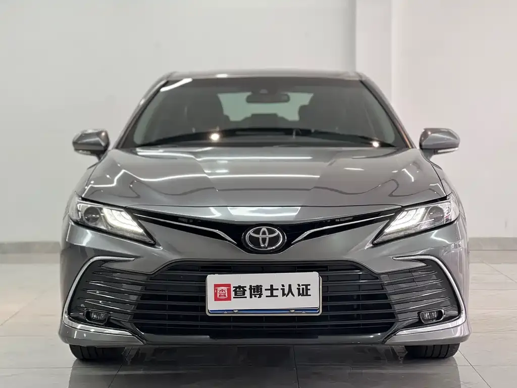 Toyota Camry 2022 из CN, фото 2
