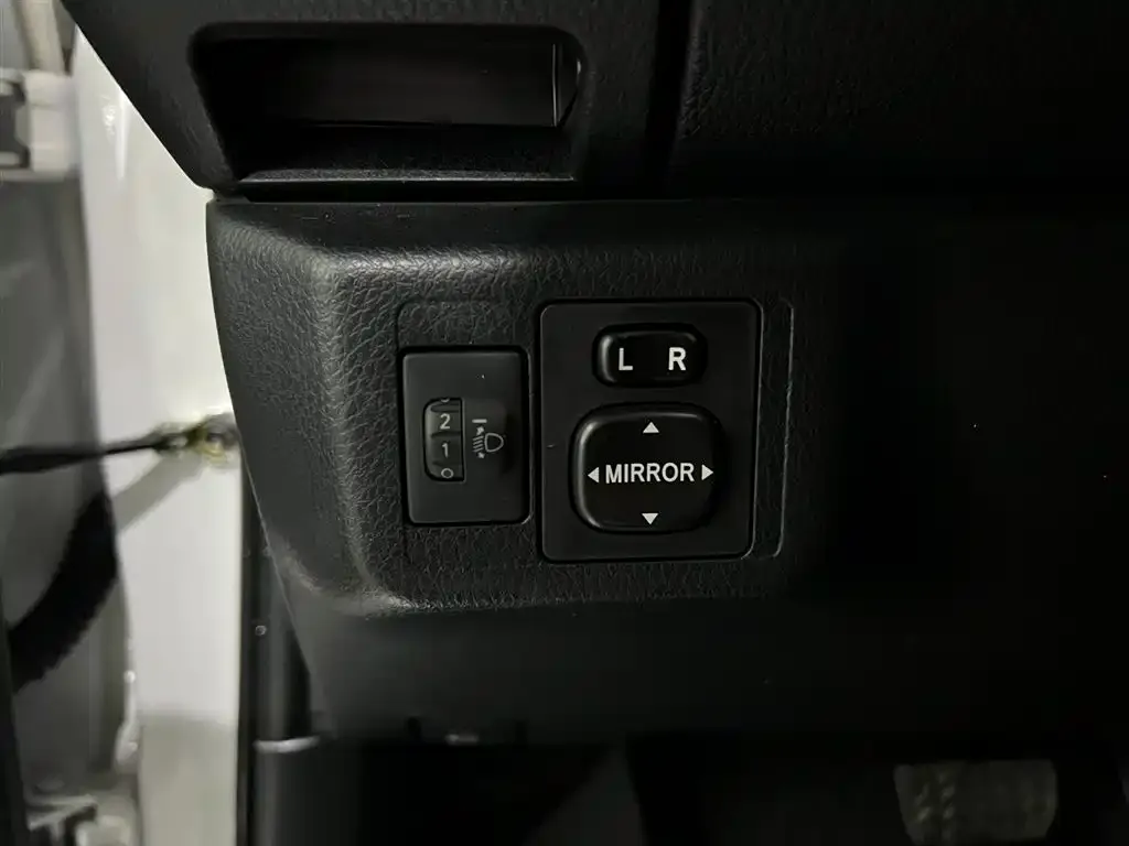 Toyota Yaris L 2022 из CN, фото 10