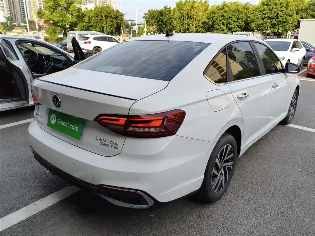 Volkswagen Lavida 2022 из CN, фото 7