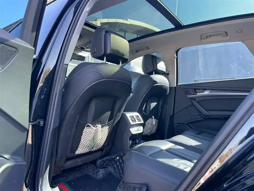 Audi Q5L 2022 из CN, фото 4