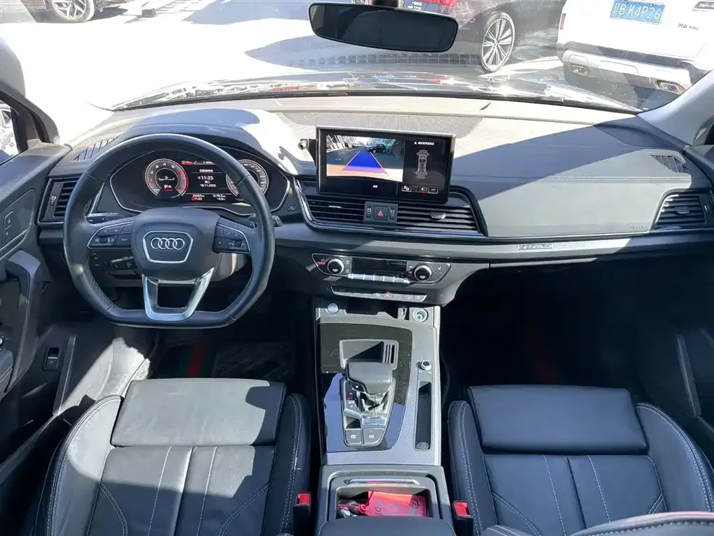 Audi Q5L 2022 из CN, фото 5