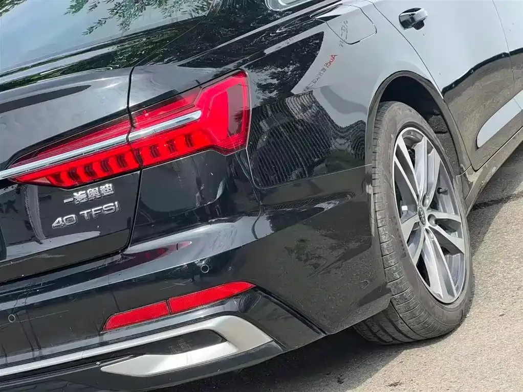 Audi A6L 2024 из CN, фото 10