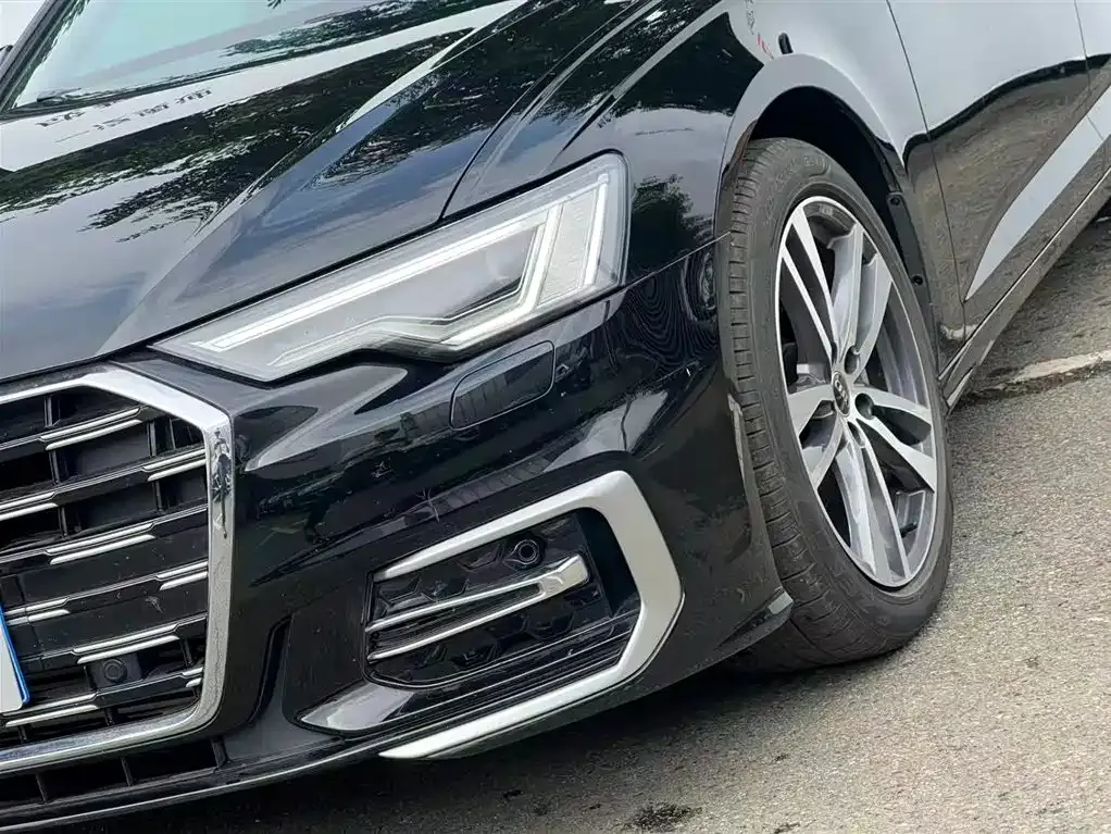 Audi A6L 2024 из CN, фото 7