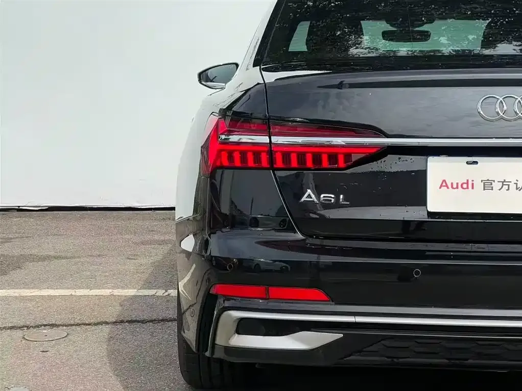 Audi A6L 2024 из CN, фото 9