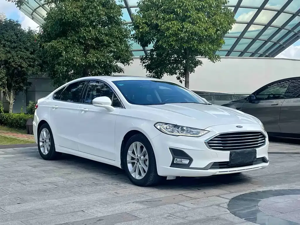 Ford Mondeo 2022 из CN, фото 3