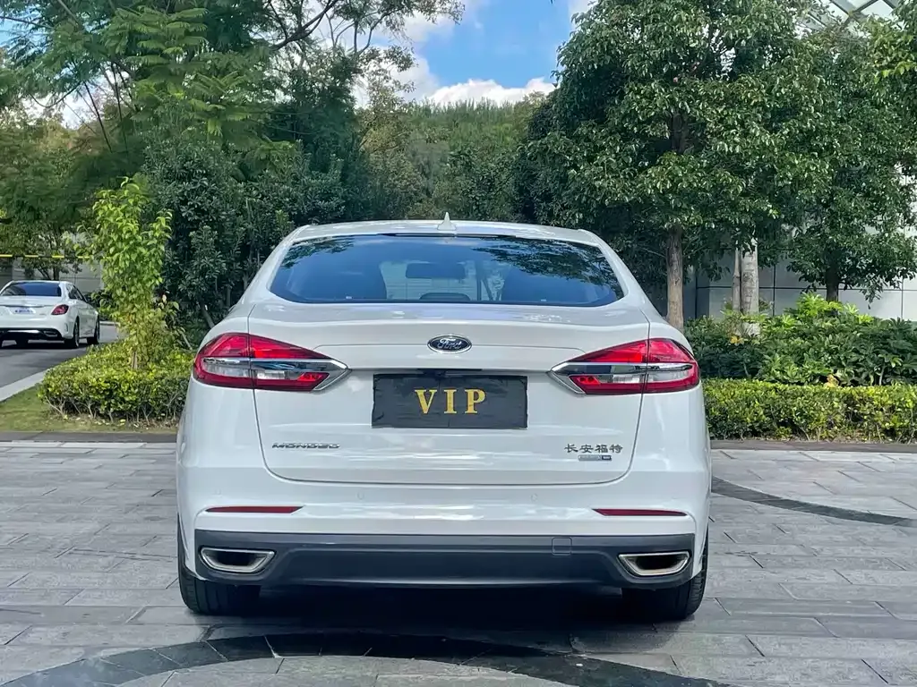 Ford Mondeo 2022 из CN, фото 5
