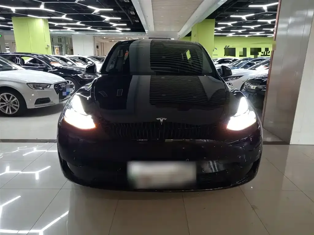 Tesla Model Y 2022 из CN, фото 3