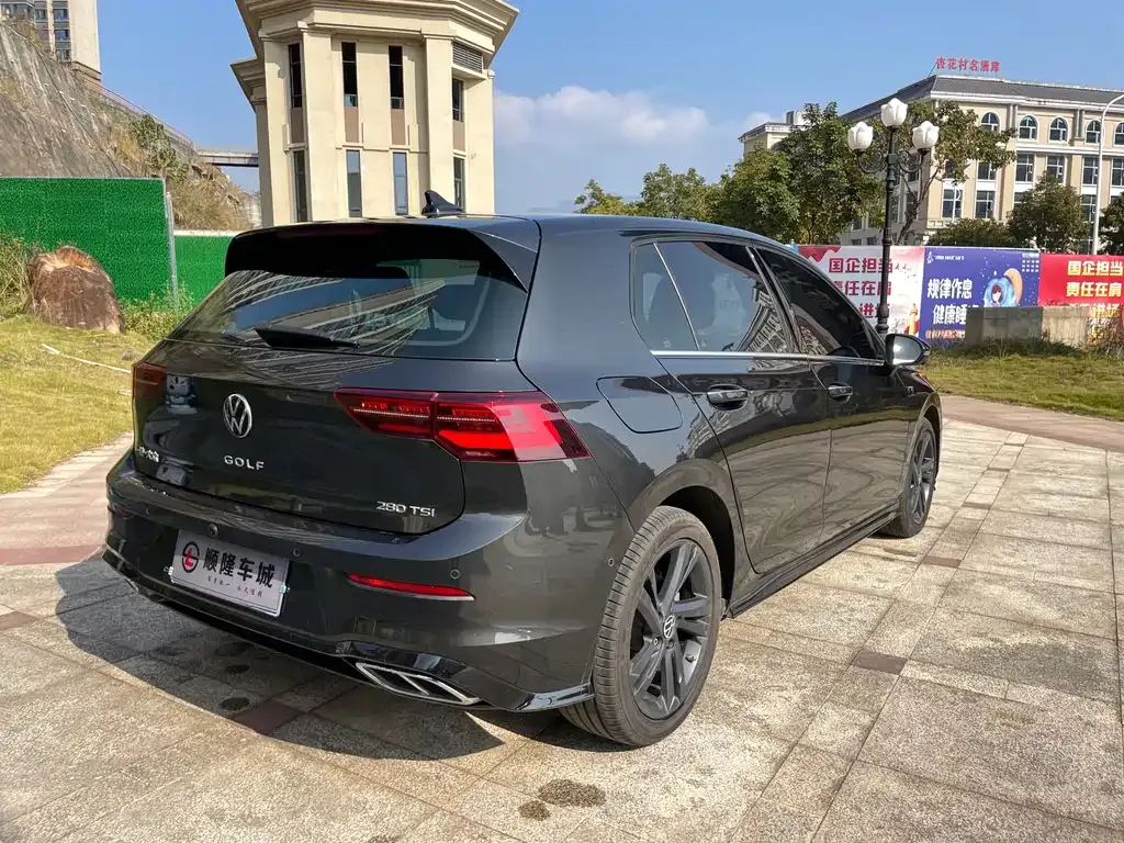 Volkswagen Golf 2021 из CN, фото 8