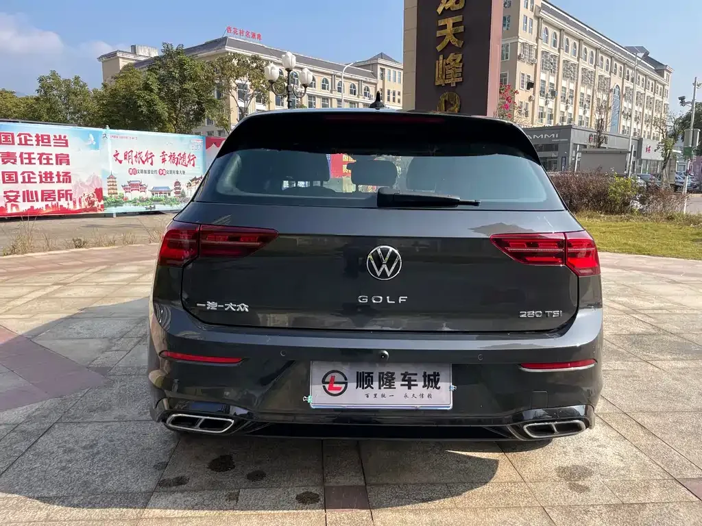 Volkswagen Golf 2021 из CN, фото 9