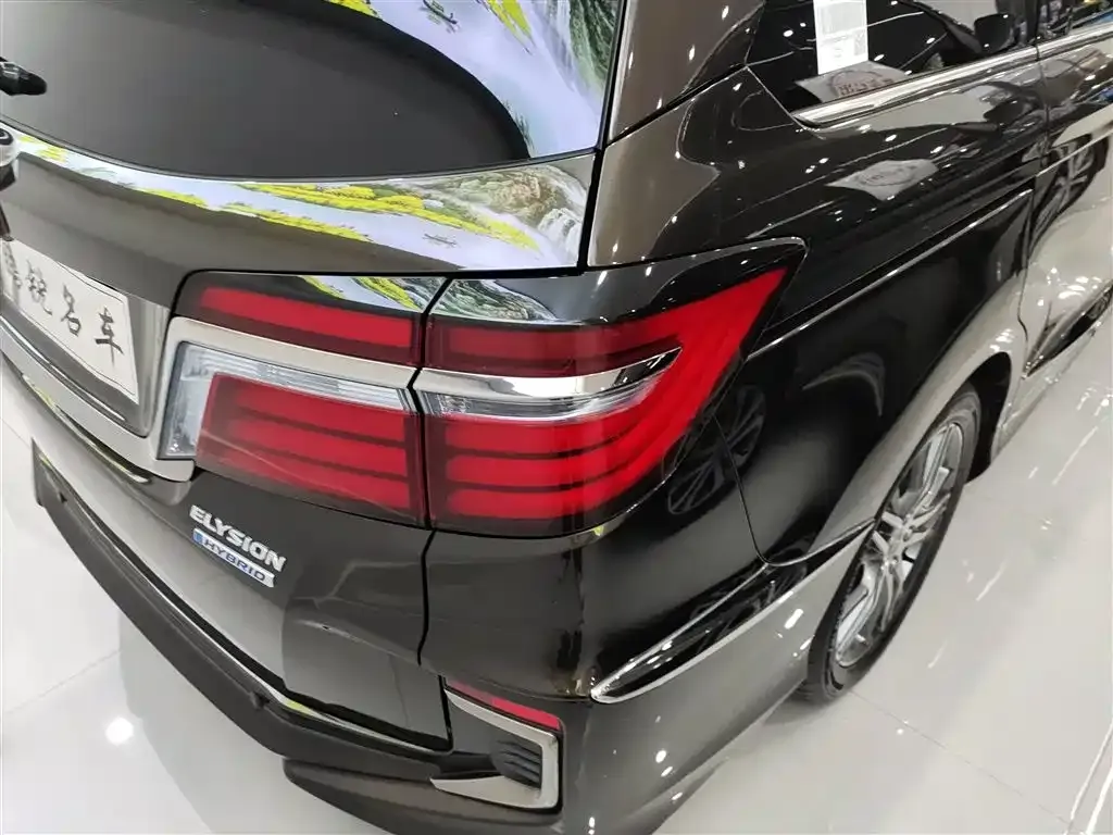 Honda Elysion 2022 из CN, фото 8