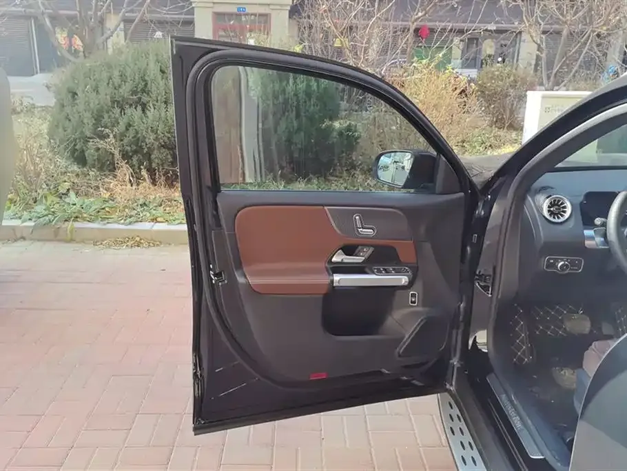 Mercedes-Benz GLB 2023 из CN, фото 7