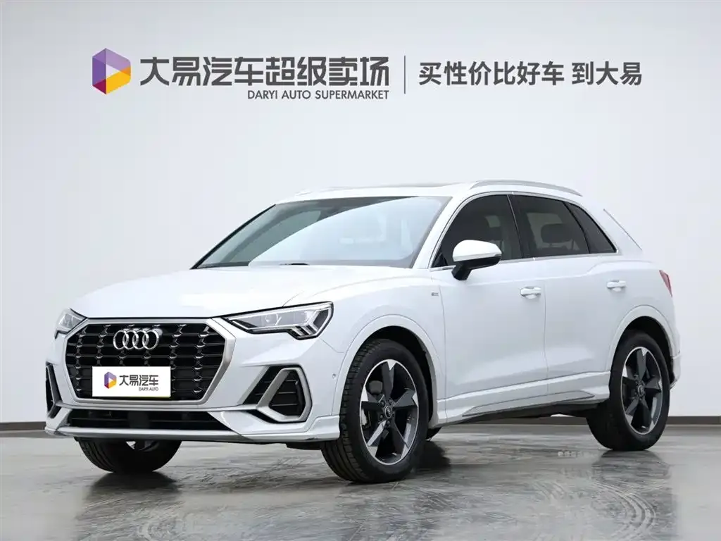 Audi Q3 2022 из CN, фото 1