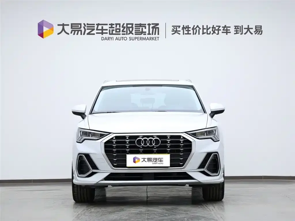 Audi Q3 2022 из CN, фото 2