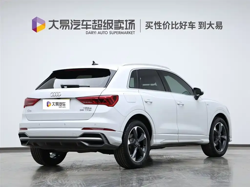 Audi Q3 2022 из CN, фото 3