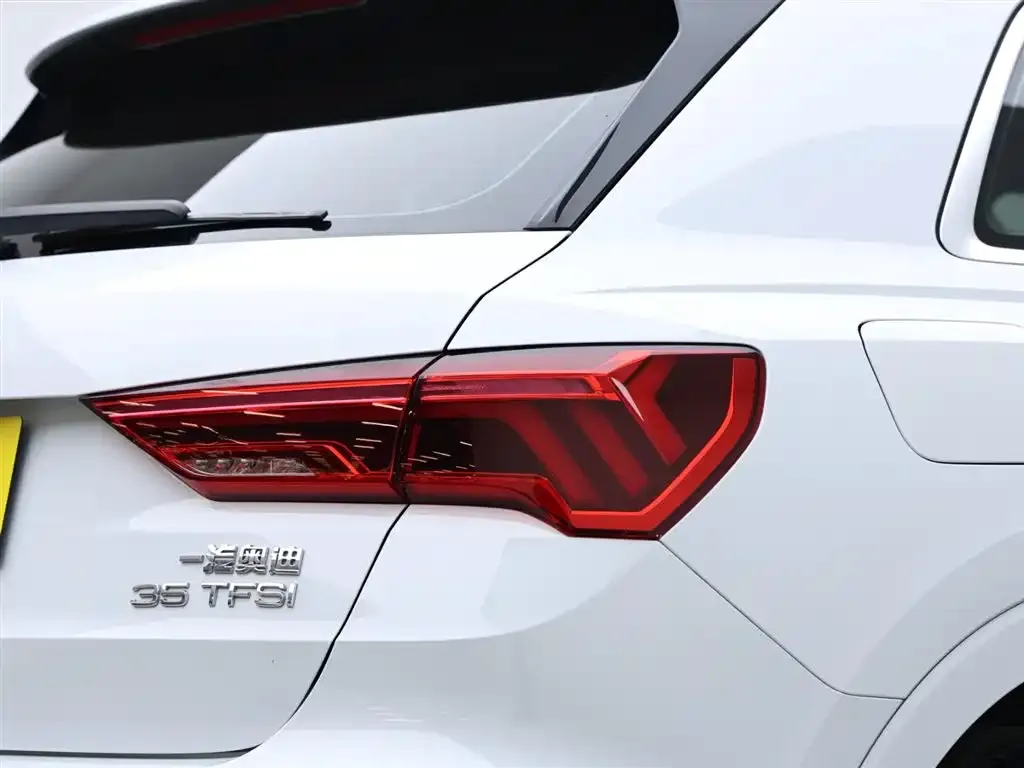 Audi Q3 2022 из CN, фото 7